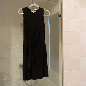 Black sleeveless Michael Kors dress knot tie